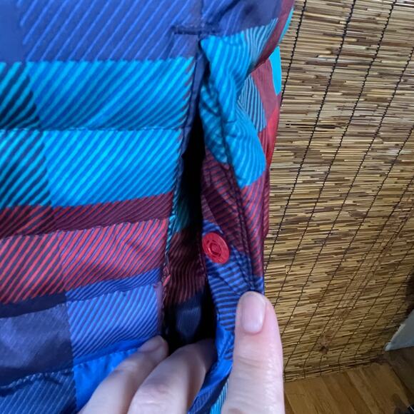 Lands' End NWT Down Filled Puffer Vest size M/P - Picture 6 of 10